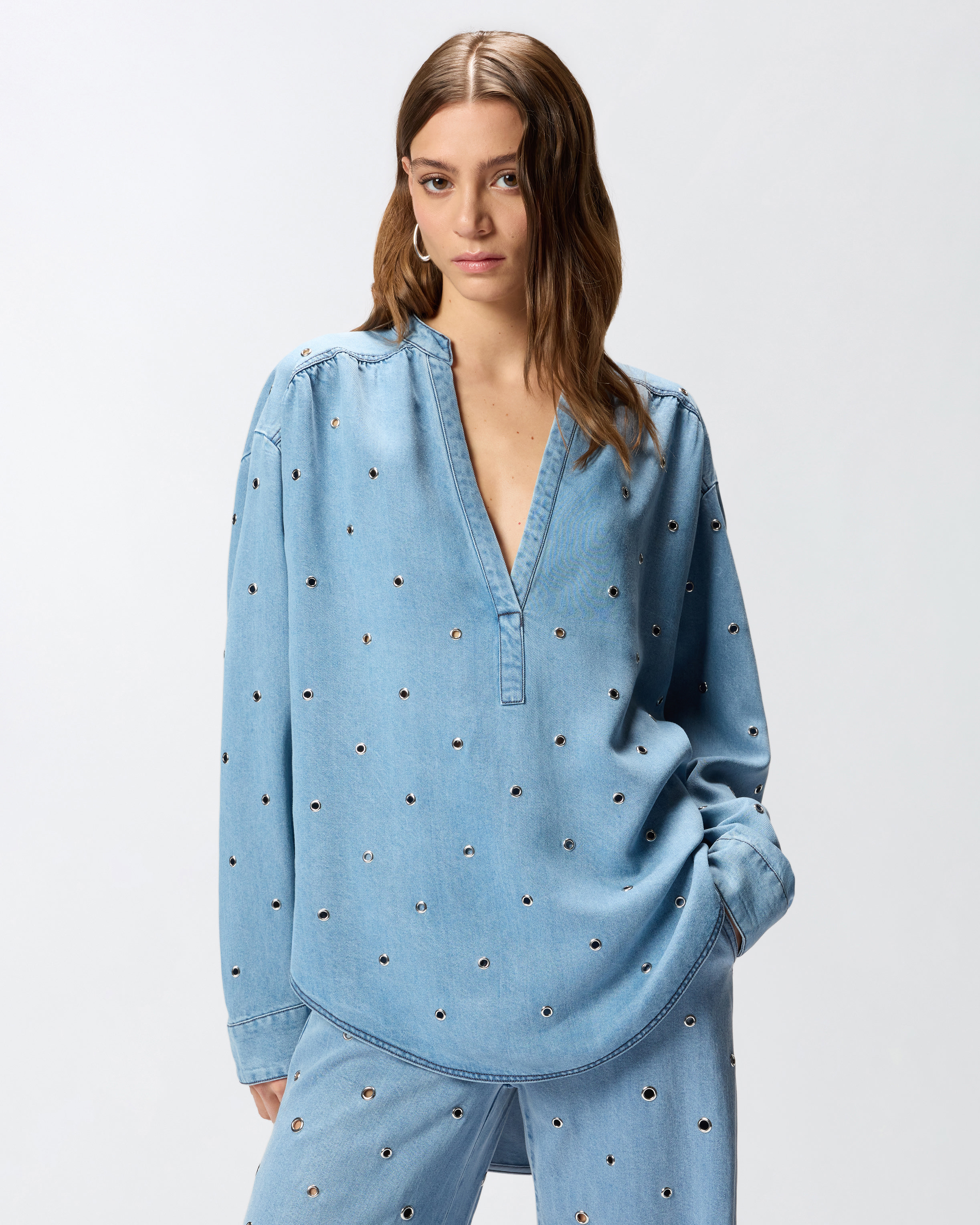 Bluse Aus Denim Mit Ösen