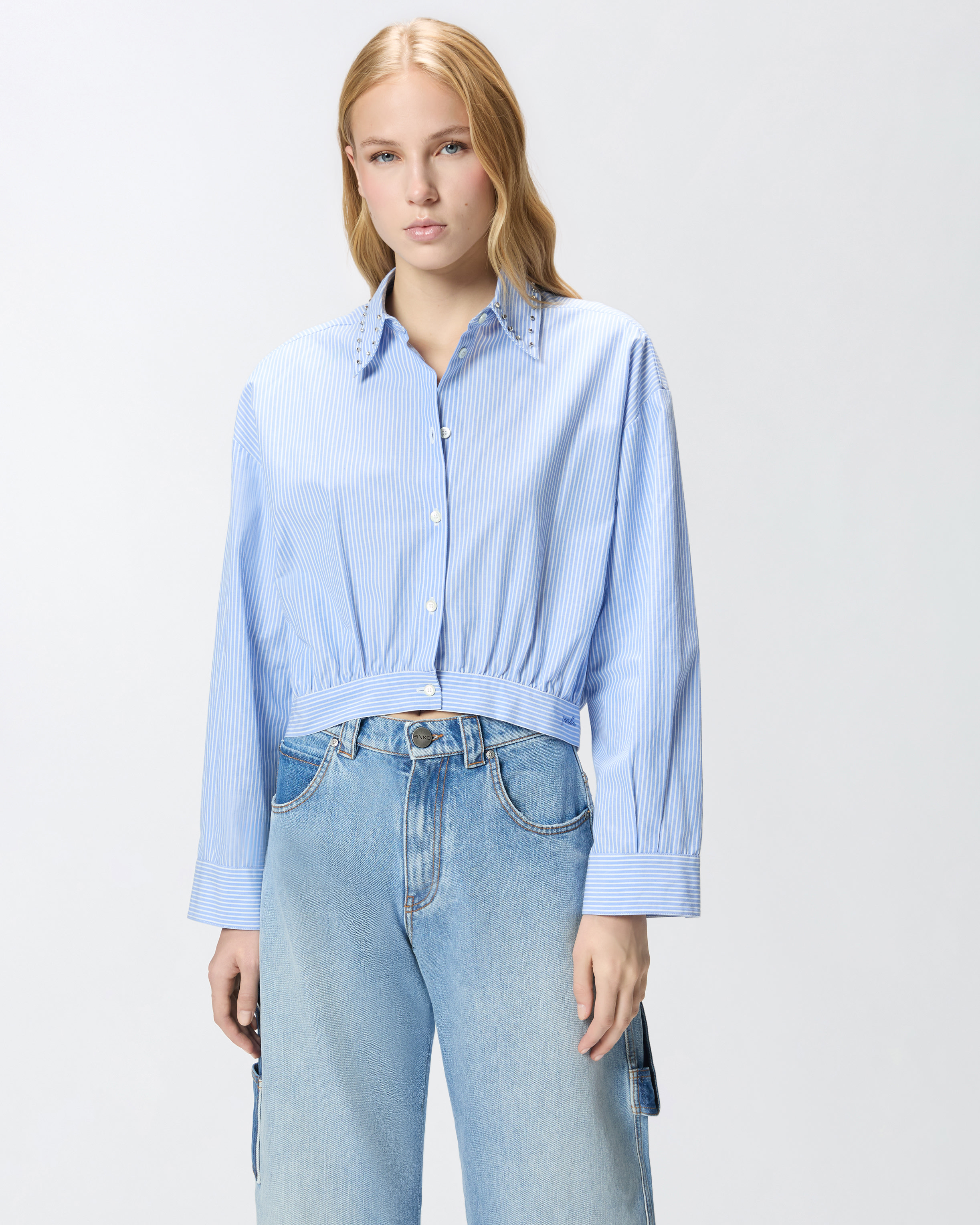 Gestreifte Cropped-Bluse Mit Schmuckkragen