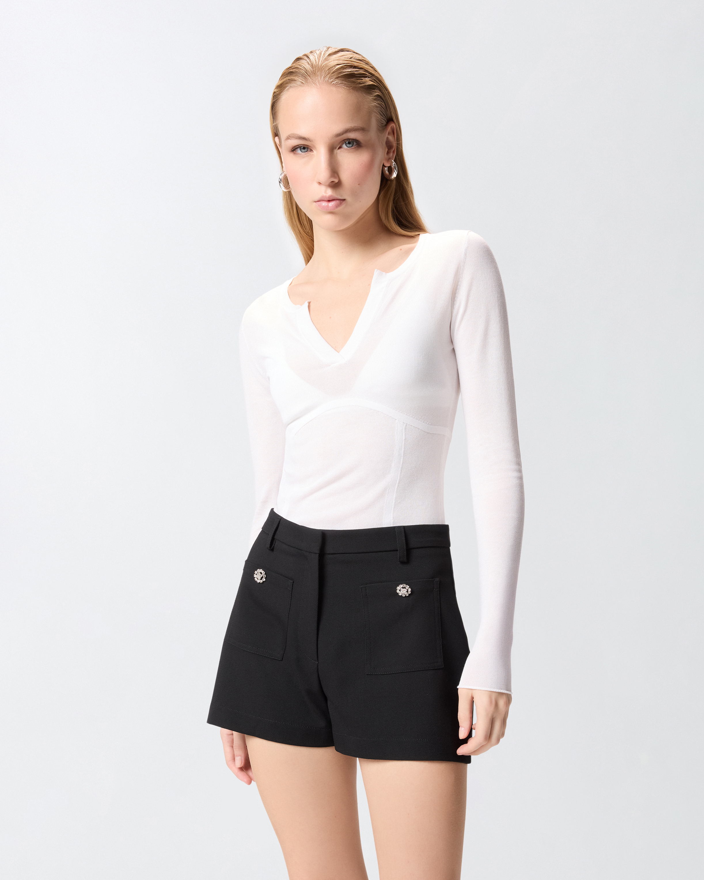 Maglia Con Girocollo Aperto A V