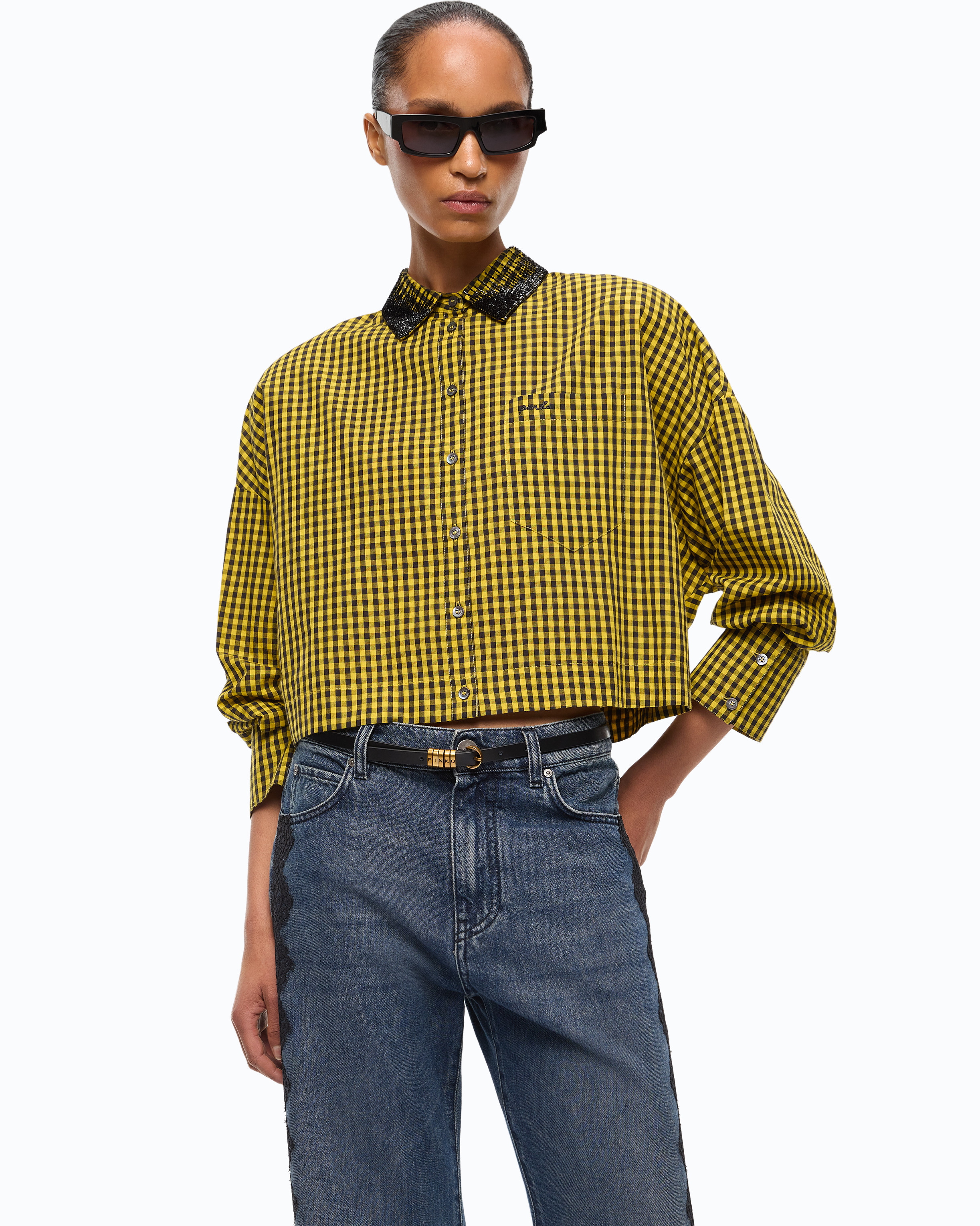 Gestreifte Cropped-Bluse Mit Karomuster Und Schmuckkragen
