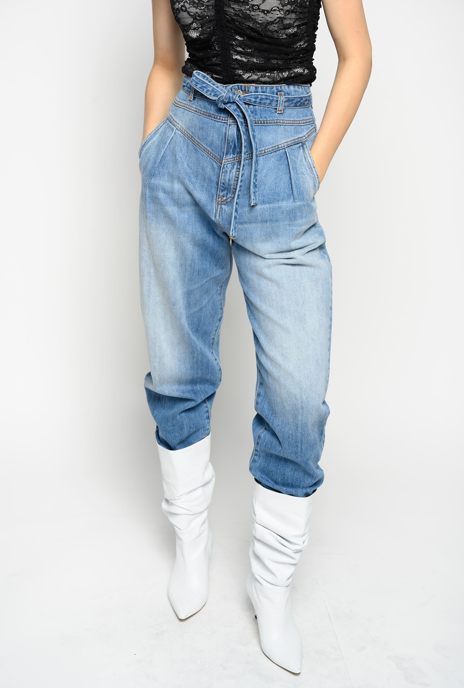Carrot Fit джинсы женские